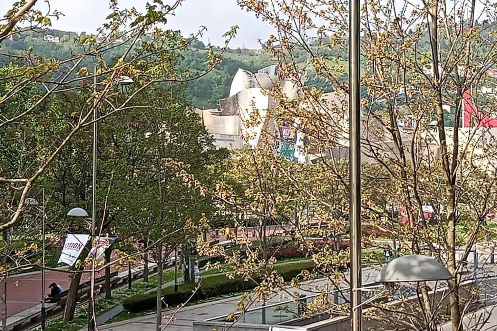 Apartamento Guggenheim Centrico Y Confortable บิลเบา ภายนอก รูปภาพ