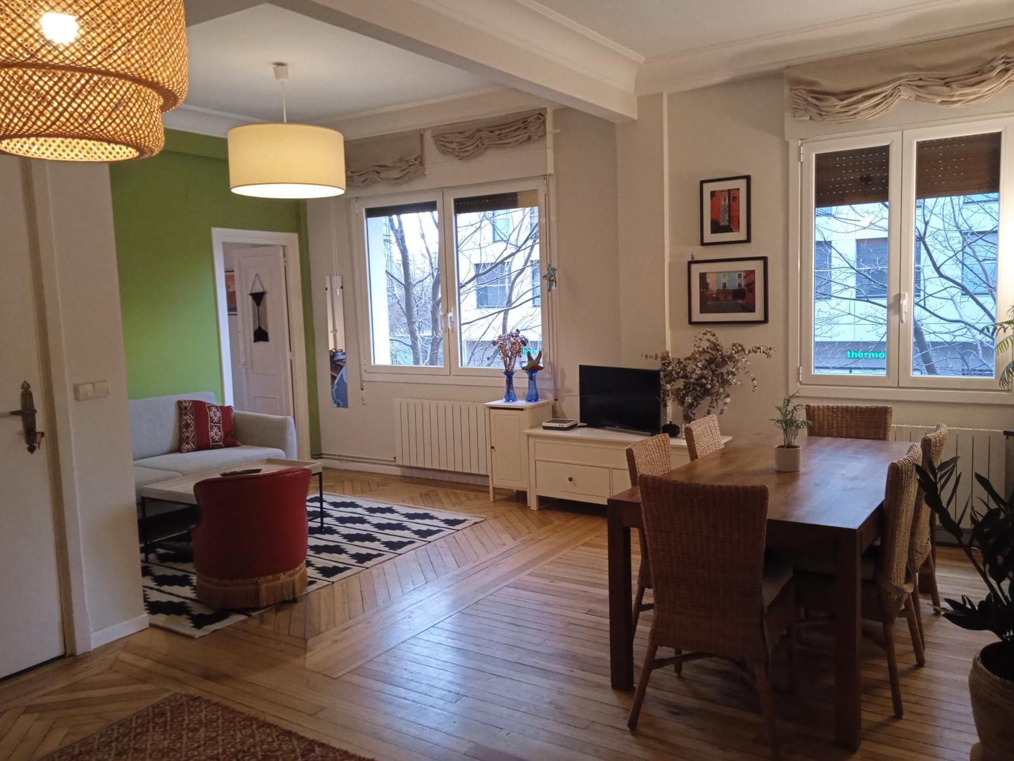 Apartamento Guggenheim Centrico Y Confortable บิลเบา ภายนอก รูปภาพ